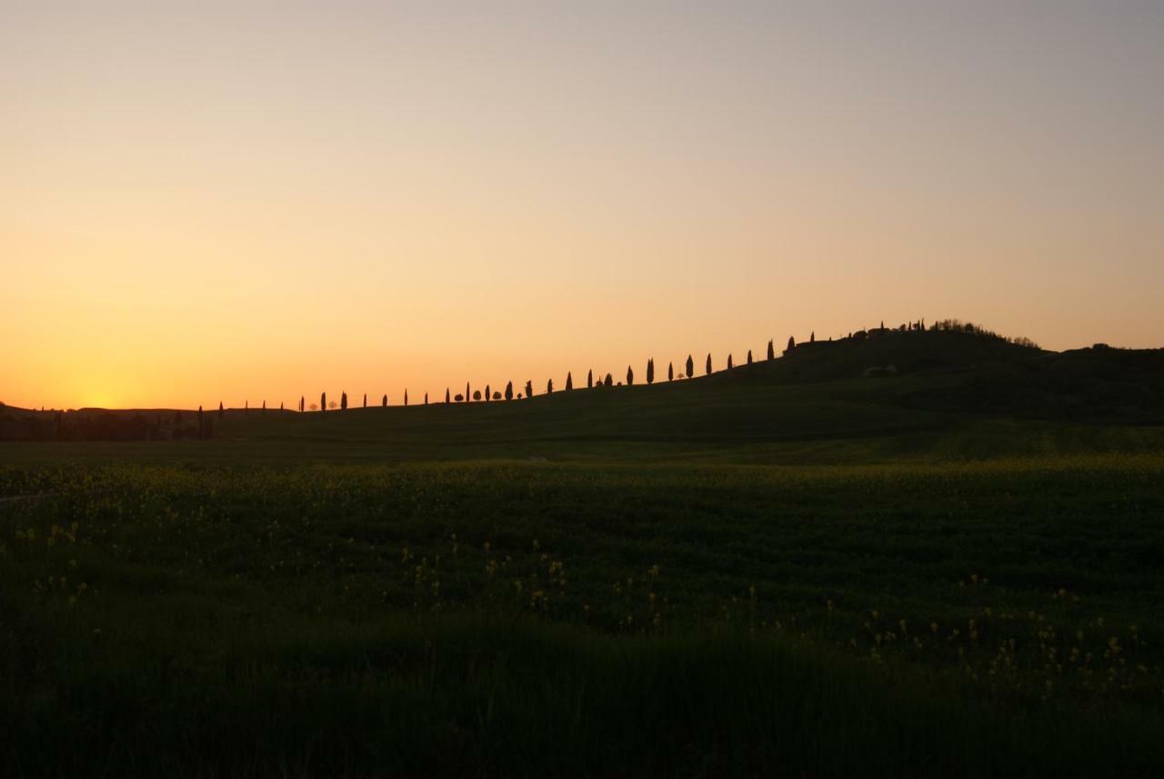 Tuscany Balcony: Crete Senesi Casetta Екстер'єр фото